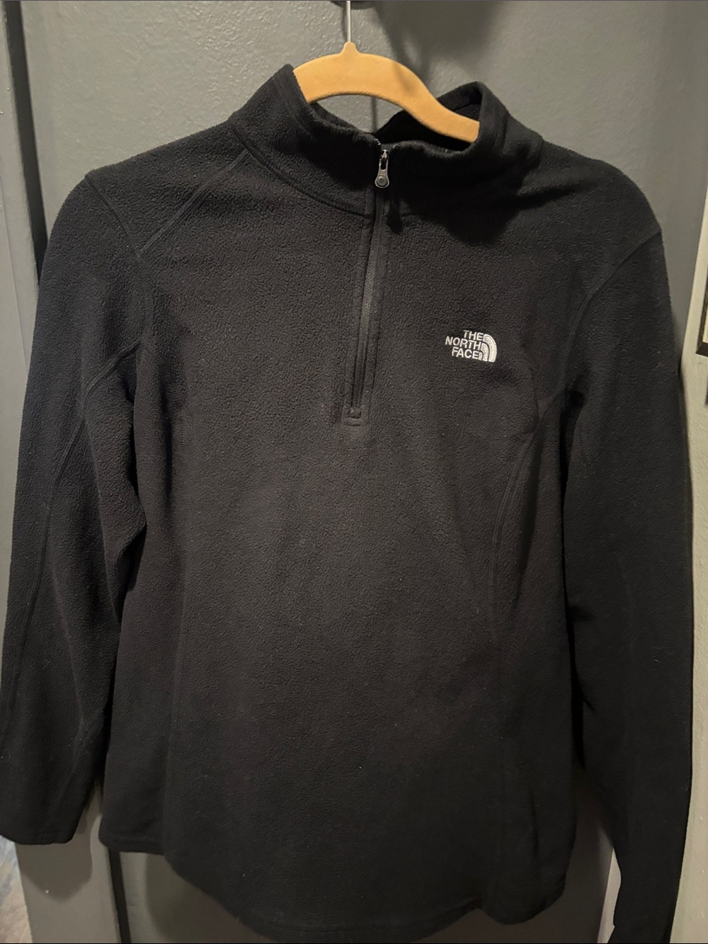 The North Face Black Women's Quarter-Zip Fleece Pullover
